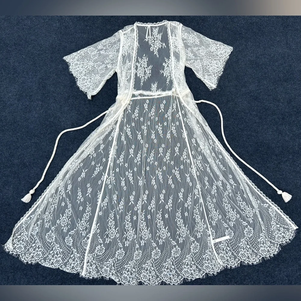 By Anthropologie White Lace Long Robe S/M - Picture 4 of 12